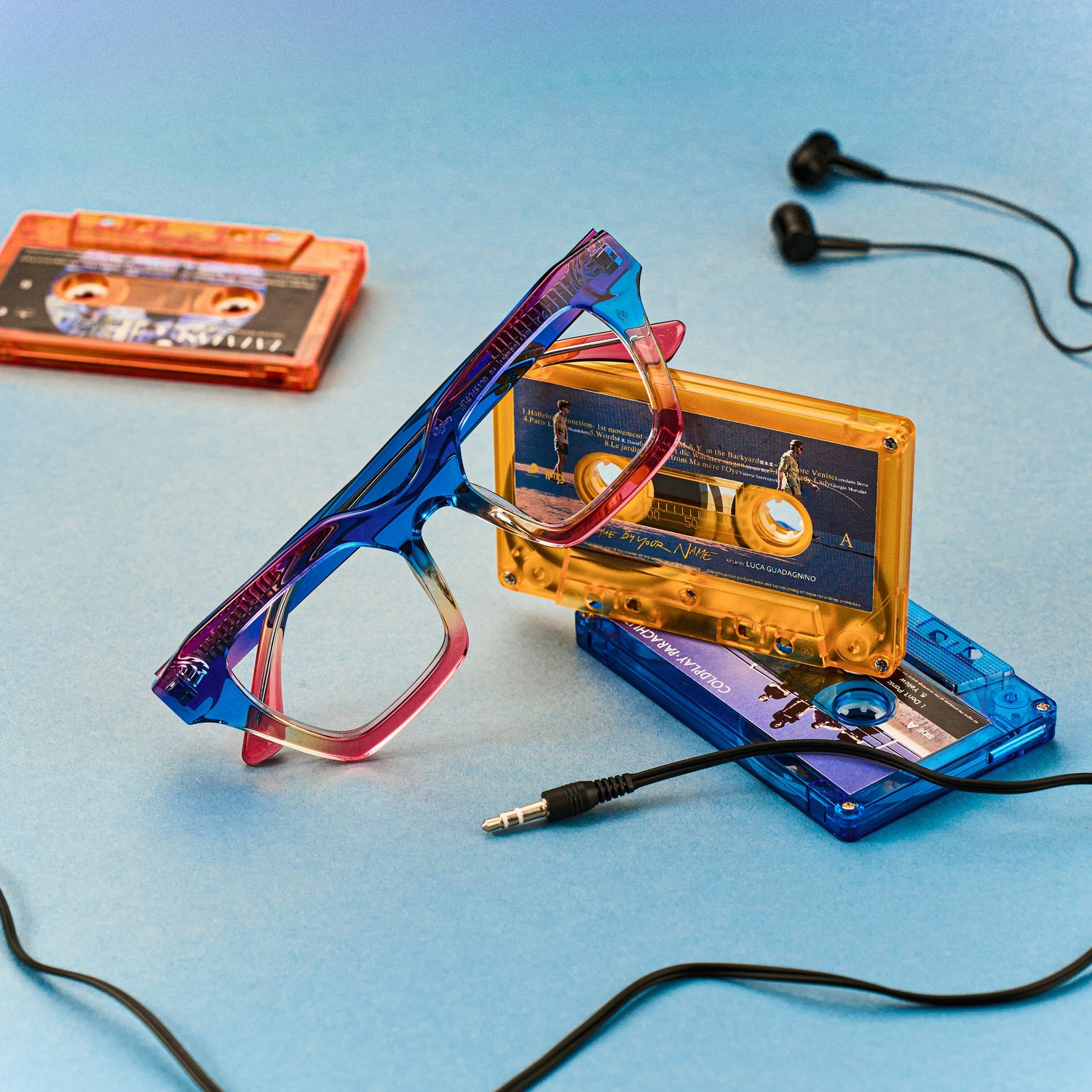 Electronics & Accessories
